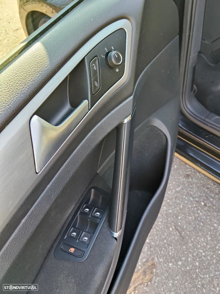 VW Golf 1.6 TDI BlueMotion Comfortline - 14