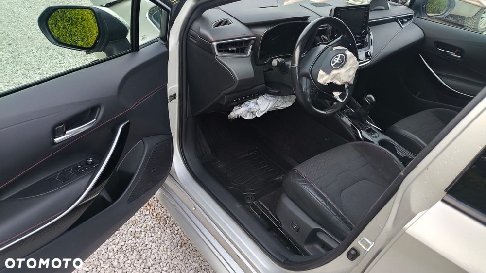 Toyota Corolla - 11