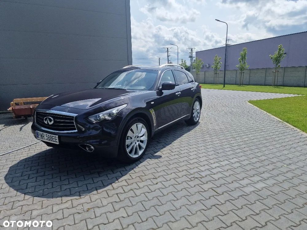 Infiniti FX FX30d S - 9