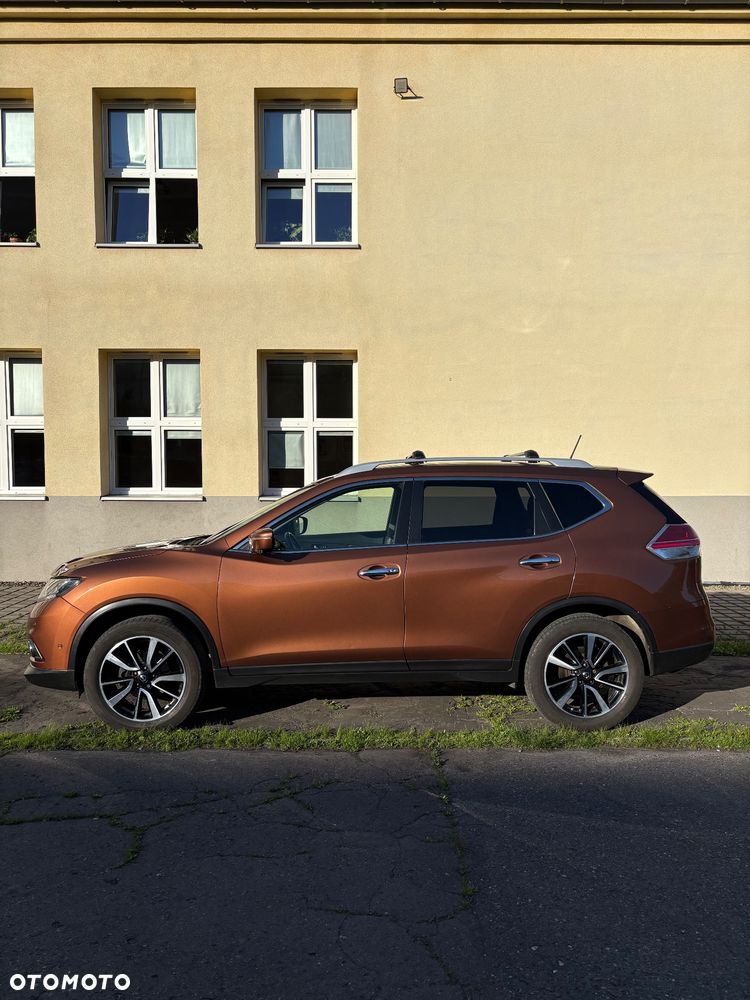 Nissan X-Trail 1.6 DCi ALL-MODE 4x4i Tekna - 2