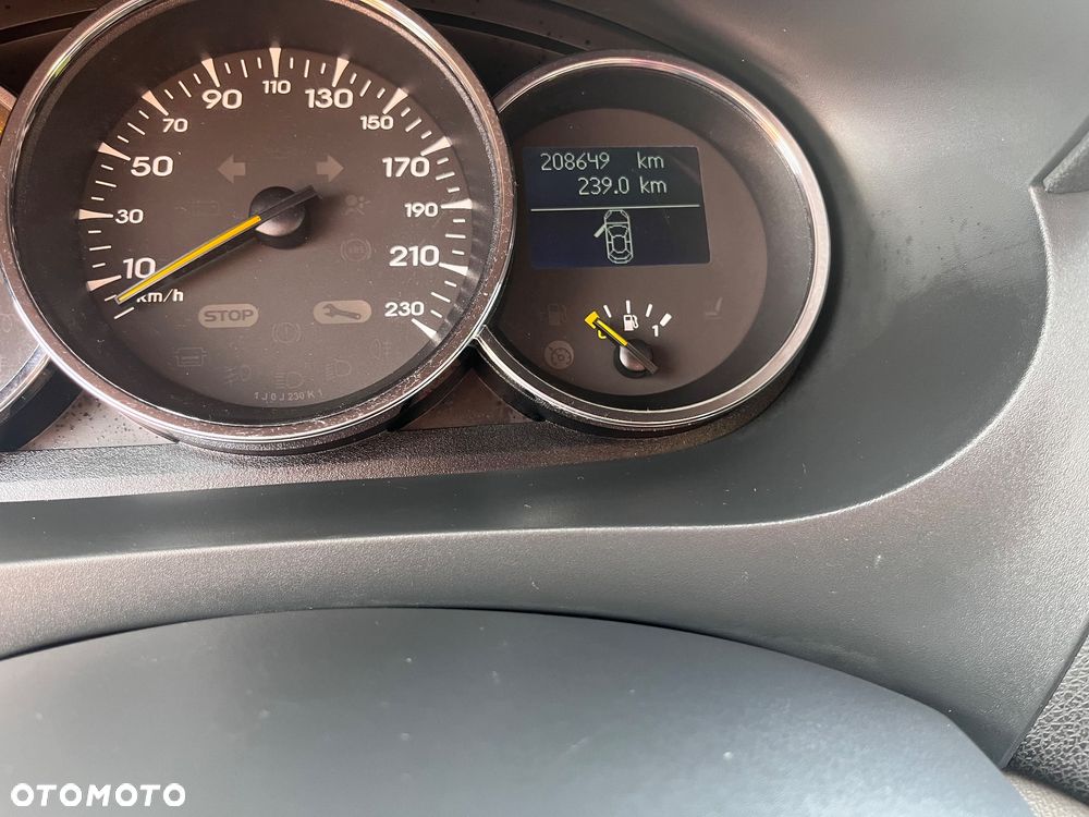 Renault Megane 1.5 dCi Style Edition - 11