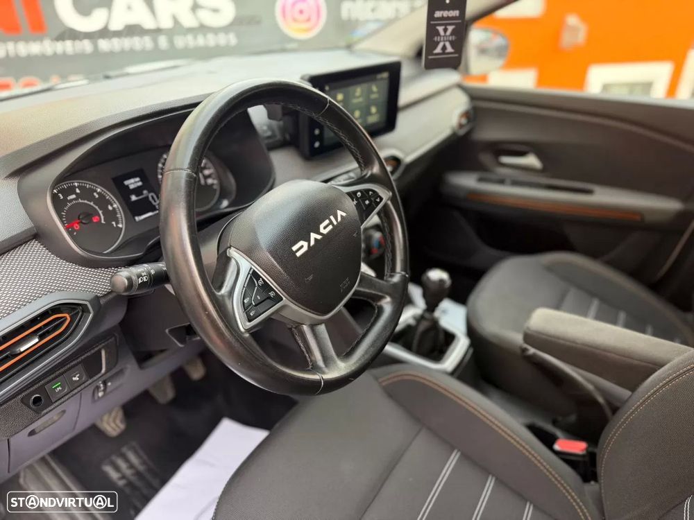 Dacia Sandero 1.0 TCe Essential - 5