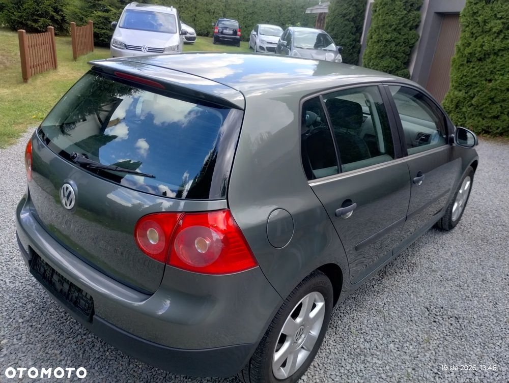 Volkswagen Golf 1.6 Trendline - 16
