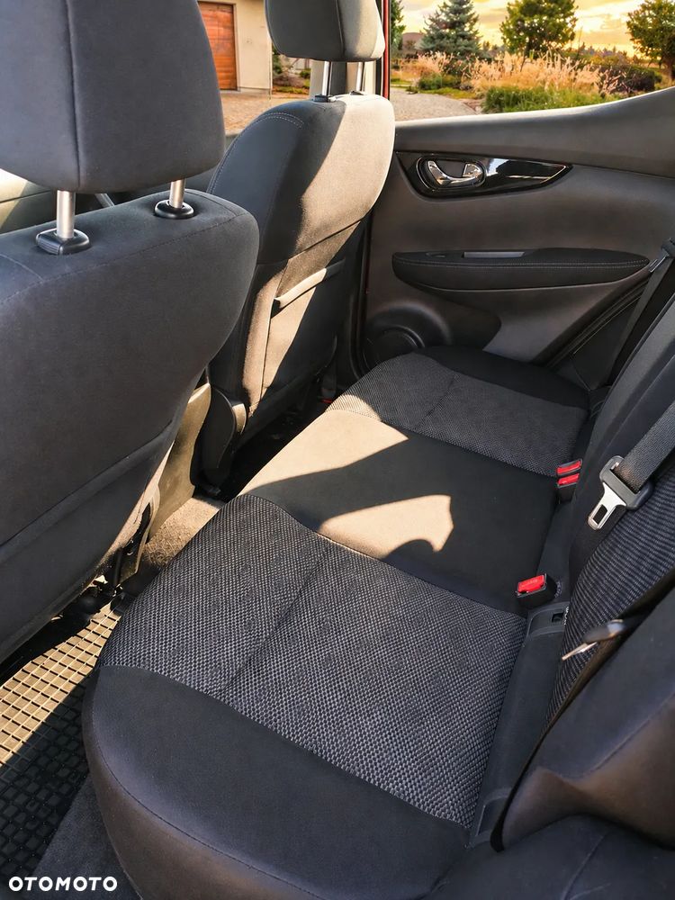 Nissan Qashqai 1.6 DCi N-Connecta Xtronic EU6 - 9