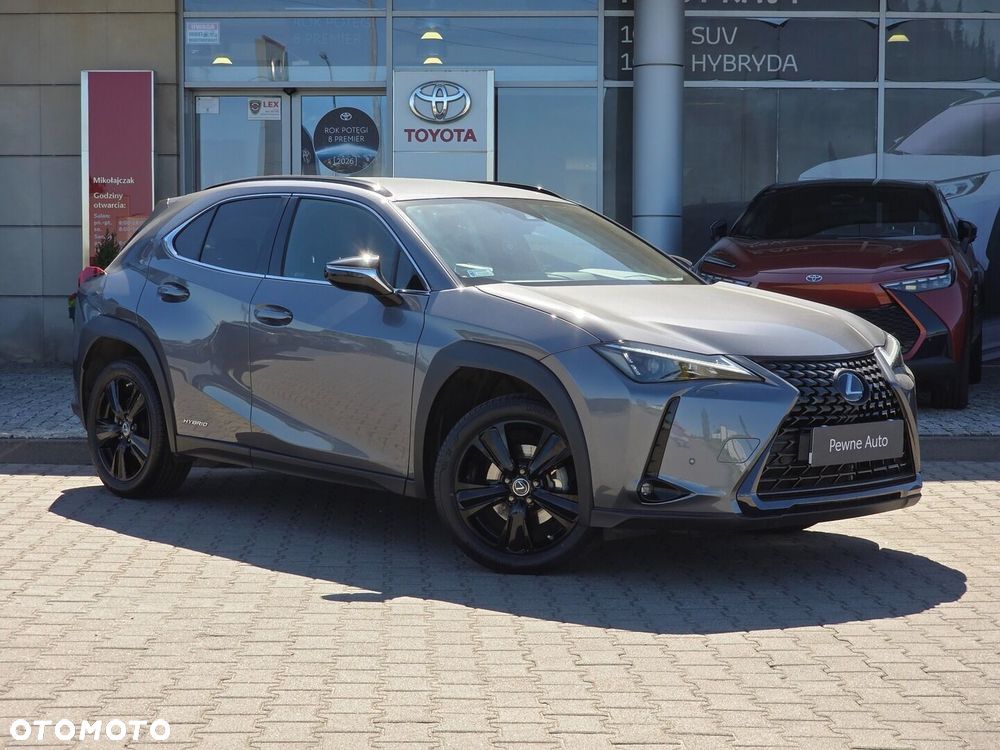 Lexus UX - 1