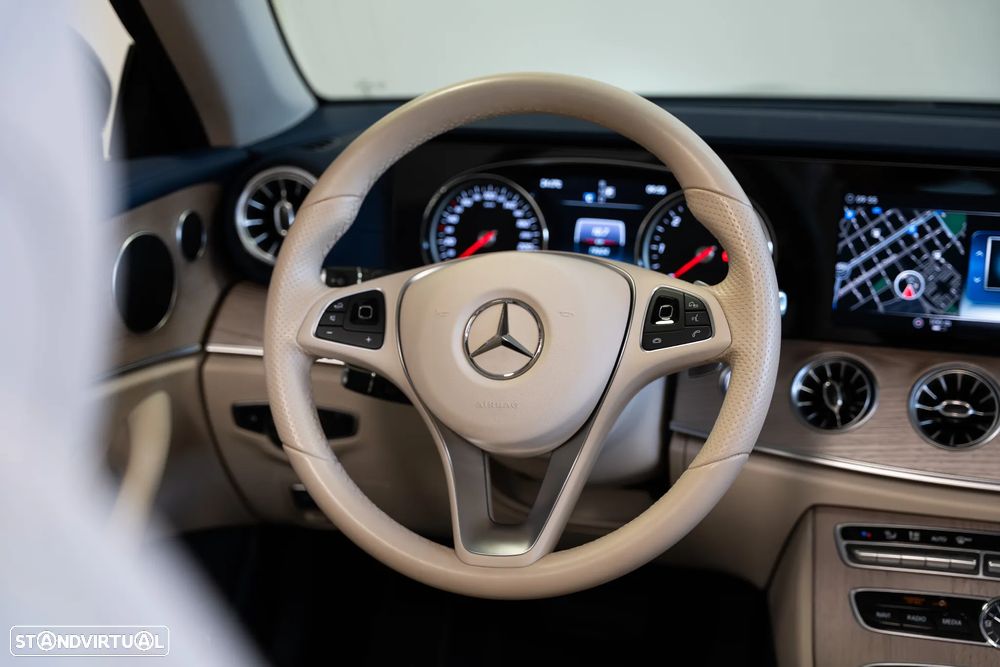 Mercedes-Benz E 220 d Aut. - 12