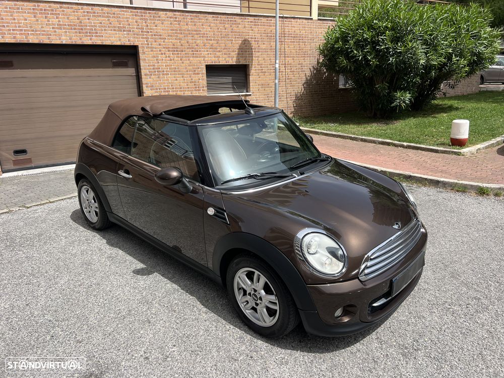 MINI Cabrio Cooper D Highgate - 11
