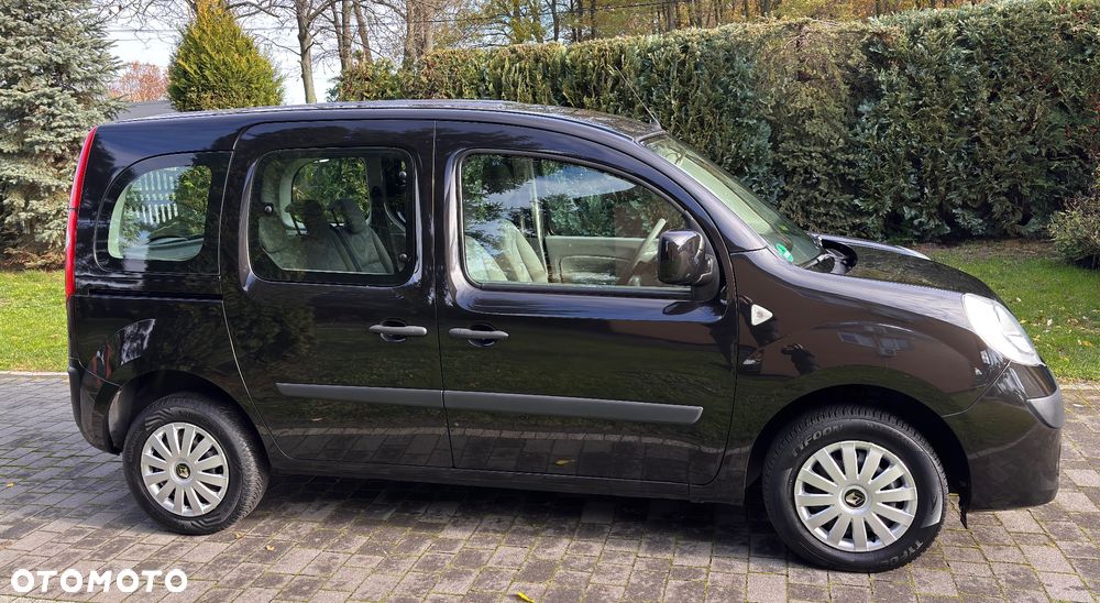 Renault Kangoo 1.6 8V Helios - 17