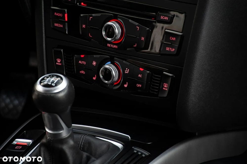 Audi A4 Limousine - 22