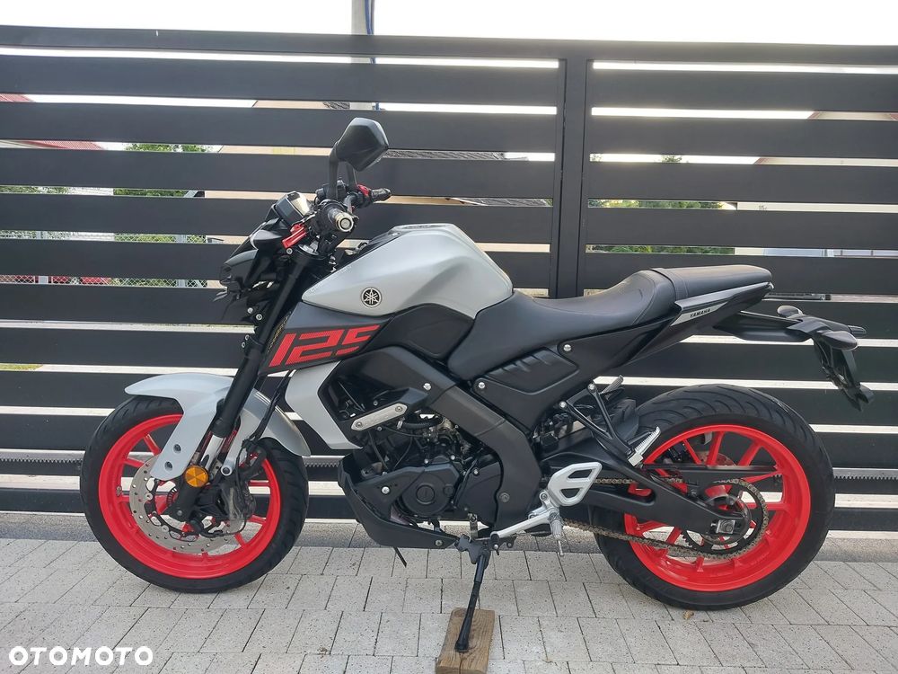 Yamaha MT - 4