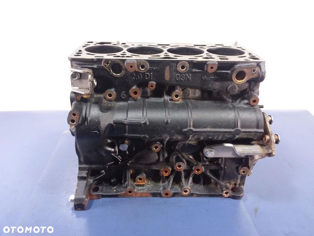SUPERB III 2.0 TDI DFCA BLOK SILNIKA 03N103011A - 3
