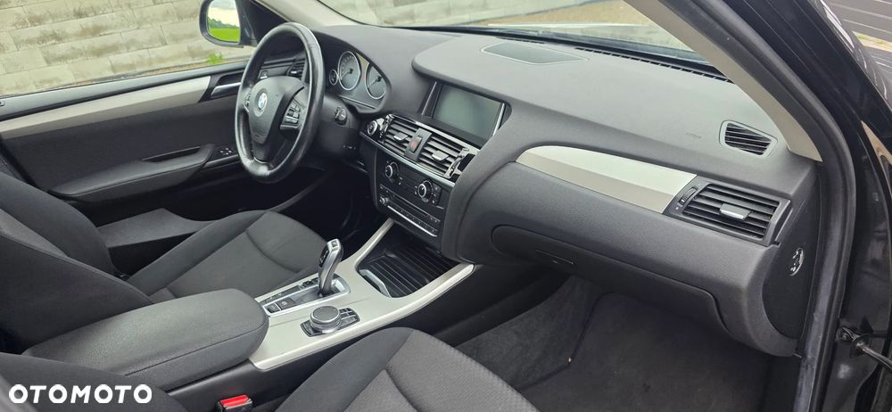 BMW X3 xDrive20d - 12