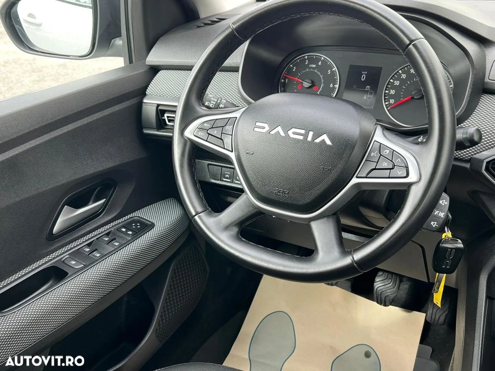 Dacia Logan ECO-G 100 MT6 Expression - 12