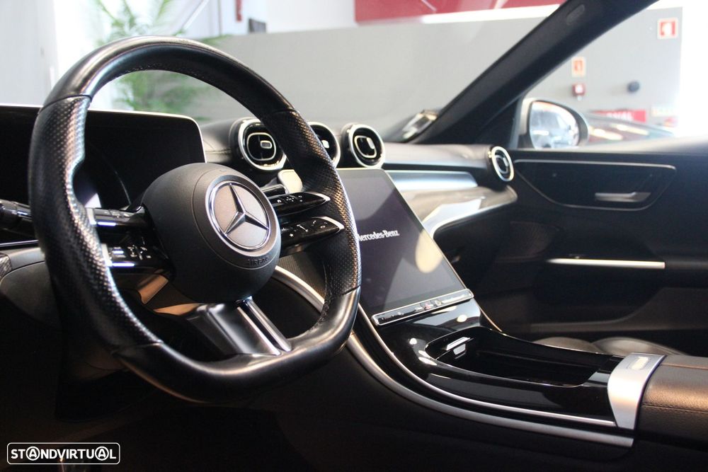 Mercedes-Benz C 300 d AMG Line - 11