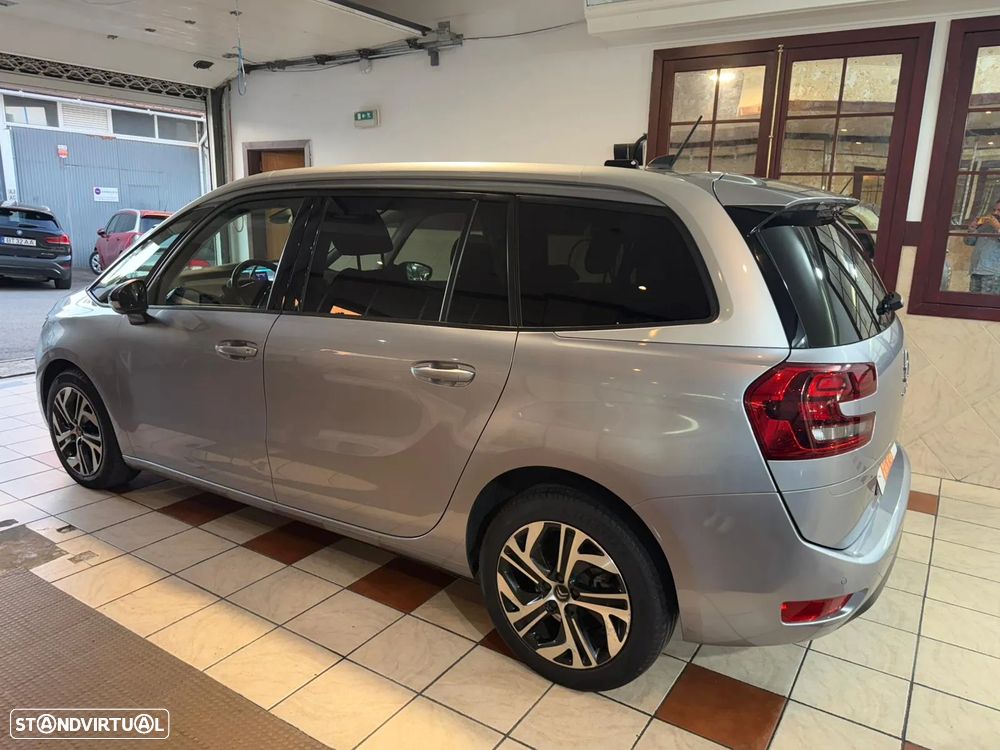 Citroën Grand C4 Spacetourer - 10