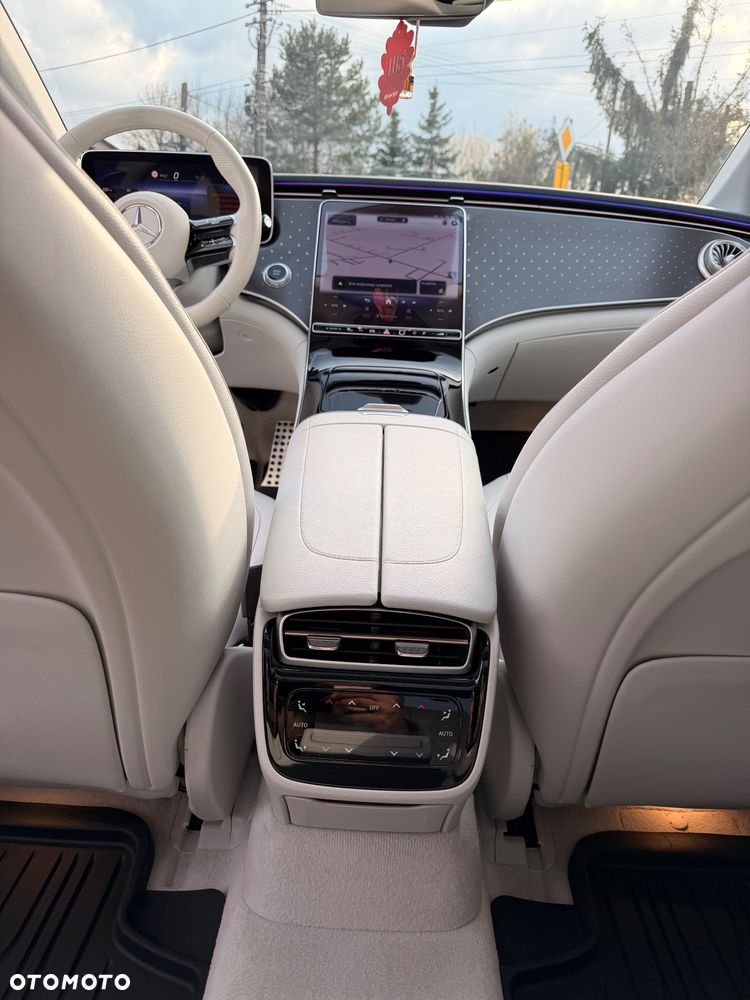 Mercedes-Benz EQE 350+ 90.5kWh AMG Line - 28