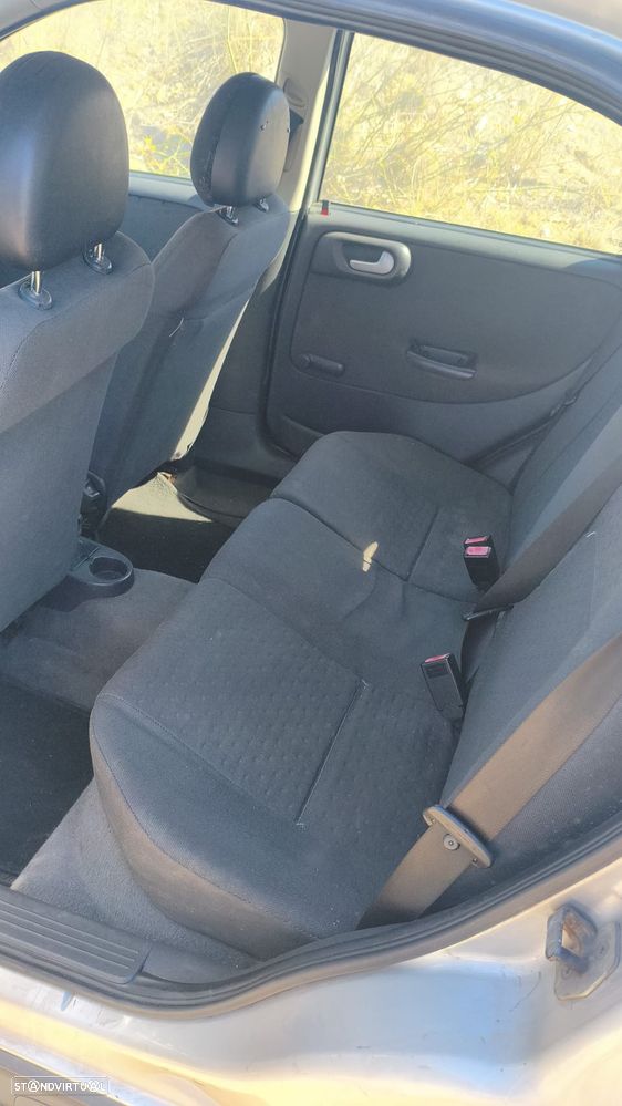 Opel Corsa 1.3 CDTI Essentia - 2