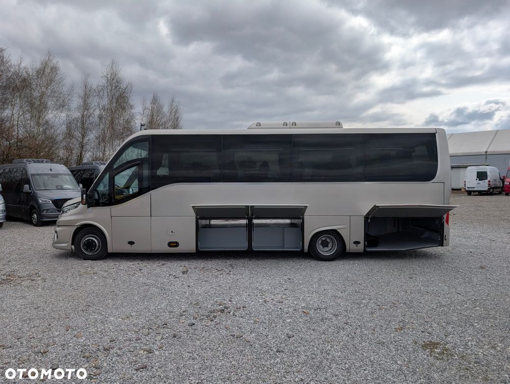 Iveco Daily - 16