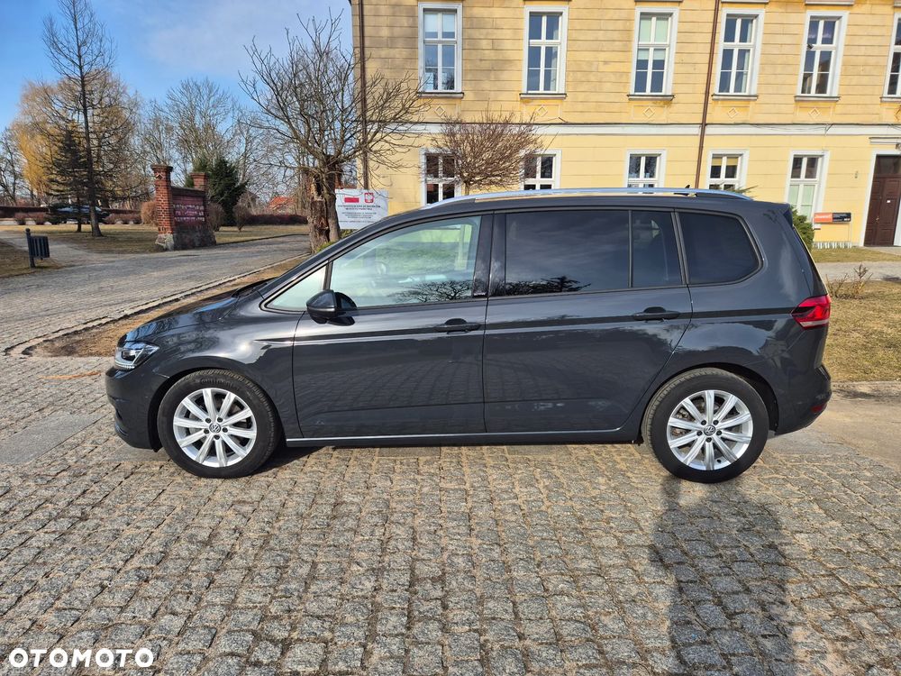 Volkswagen Touran 2.0 TDI SCR DSG ACTIVE - 26