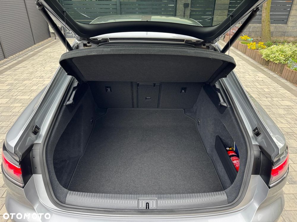 Volkswagen Arteon 2.0 TDI R-Line DSG - 9