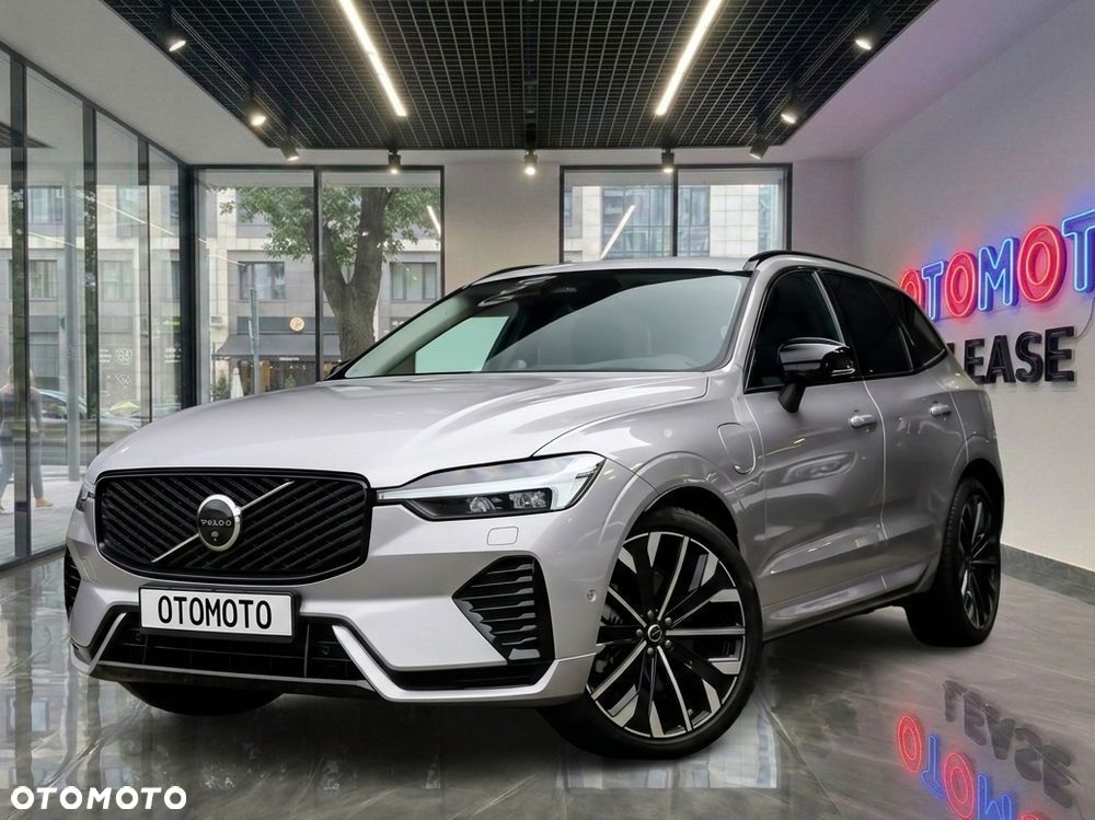 Volvo XC 60 T6 Plug-In Hybrid AWD Ultra Dark - 1