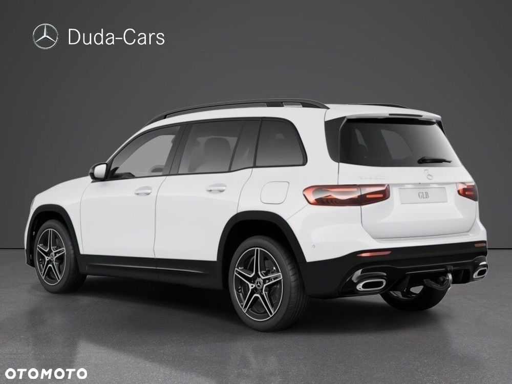 Mercedes-Benz GLB - 6
