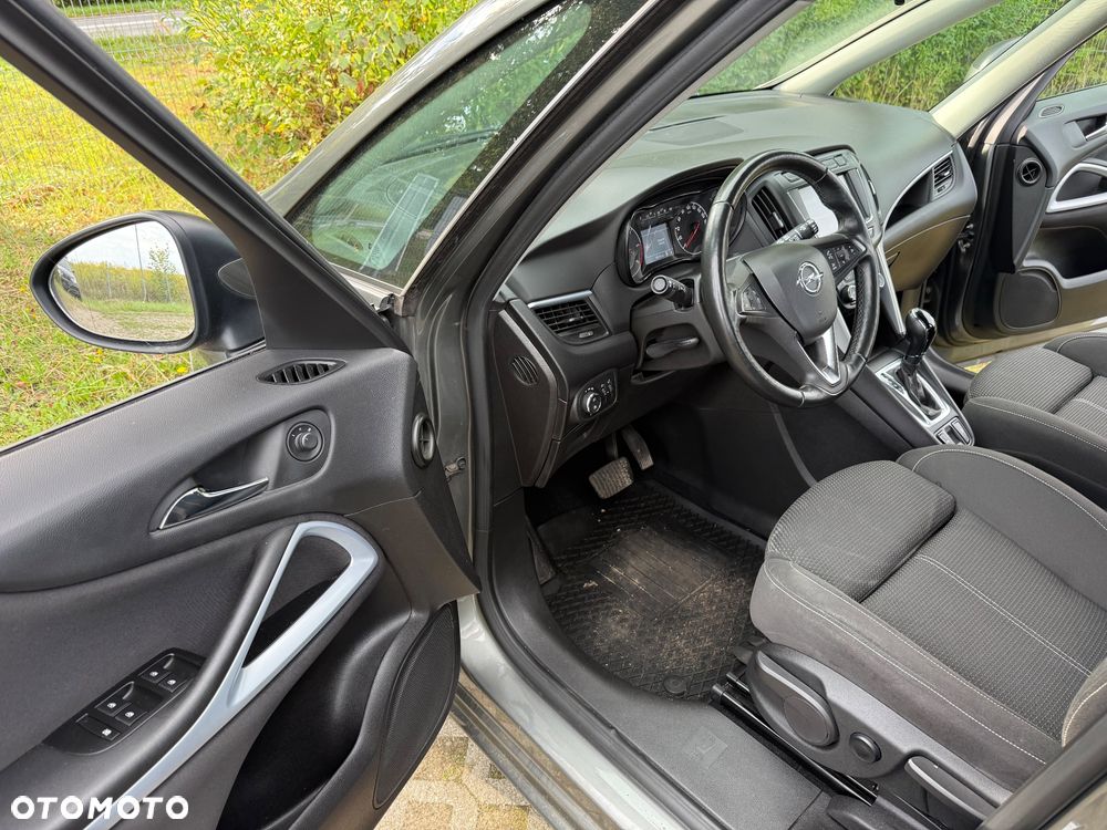 Opel Zafira 2.0 D (CDTI) Automatik Edition - 14