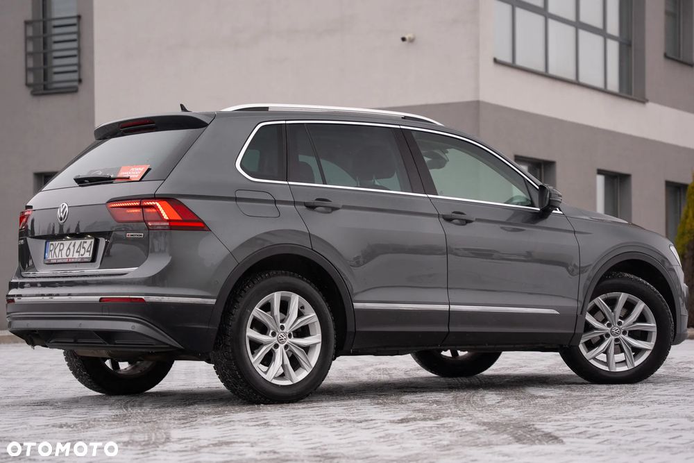 Volkswagen Tiguan 2.0 TDI SCR 4Motion (BlueMotion Techn.) DSG Highline - 12