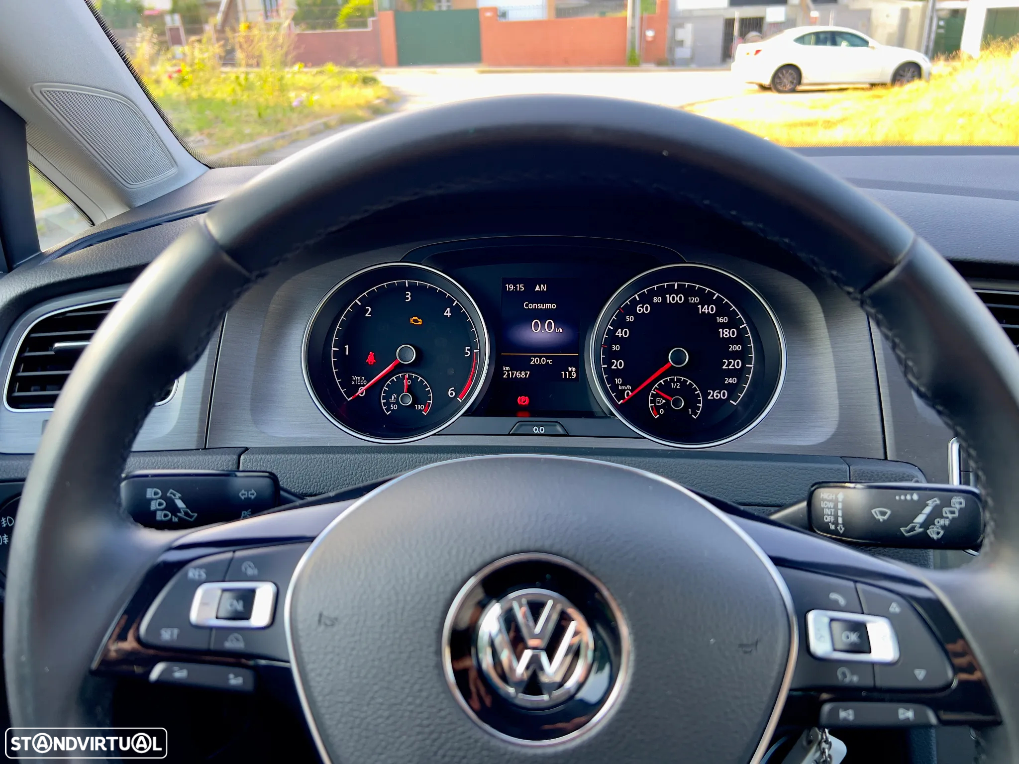 VW Golf 1.6 TDI BlueMotion Comfortline - 12