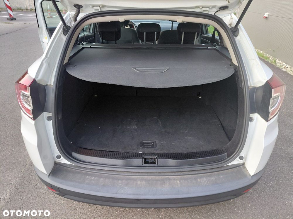 Renault Megane 1.6 16V 110 LIMITED - 11
