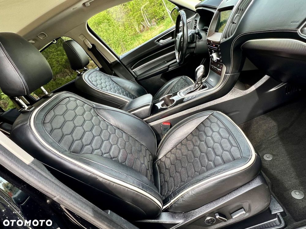 Ford S-Max 2.0 TDCi Bi-Turbo Vignale PowerShift - 31