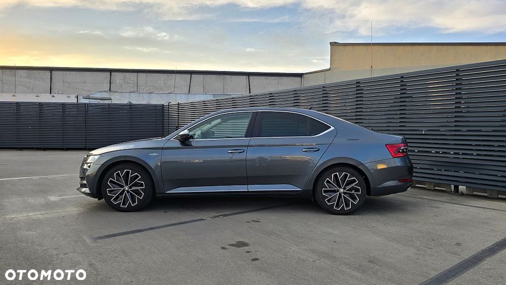 Skoda Superb 2.0 TDI SCR L&K DSG - 13