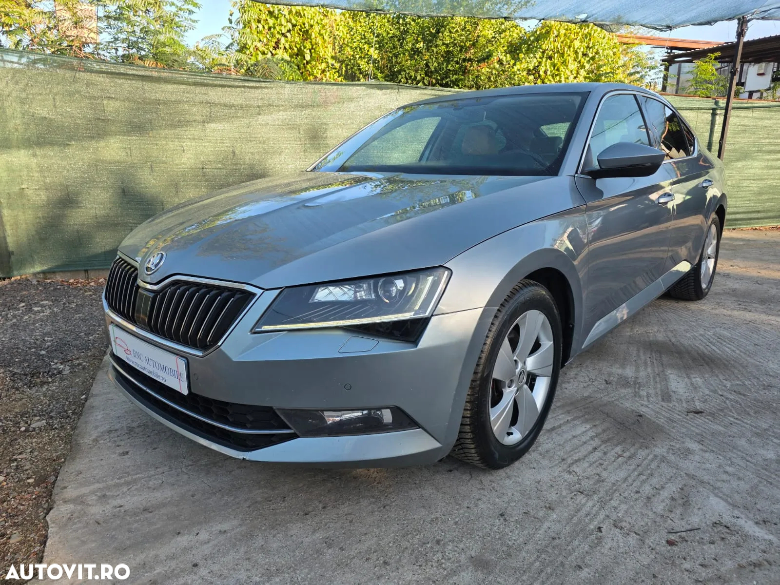 Skoda Superb 2.0 TDI Style - 17