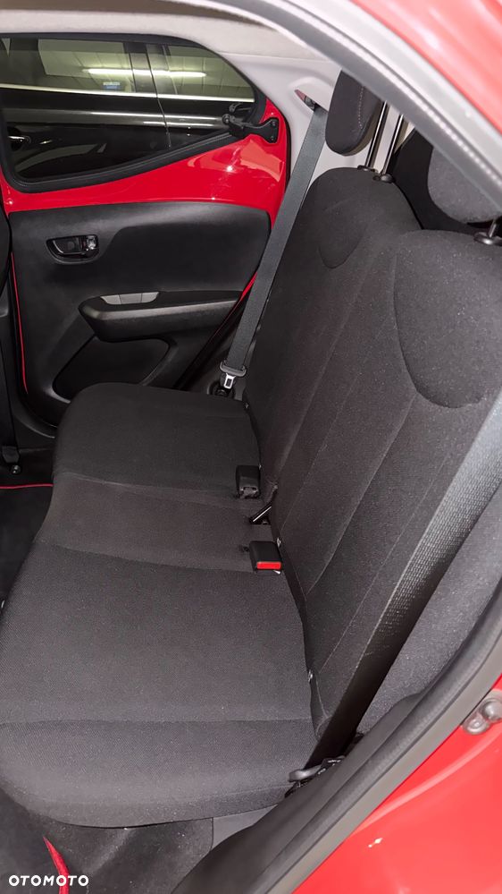 Toyota Aygo - 14