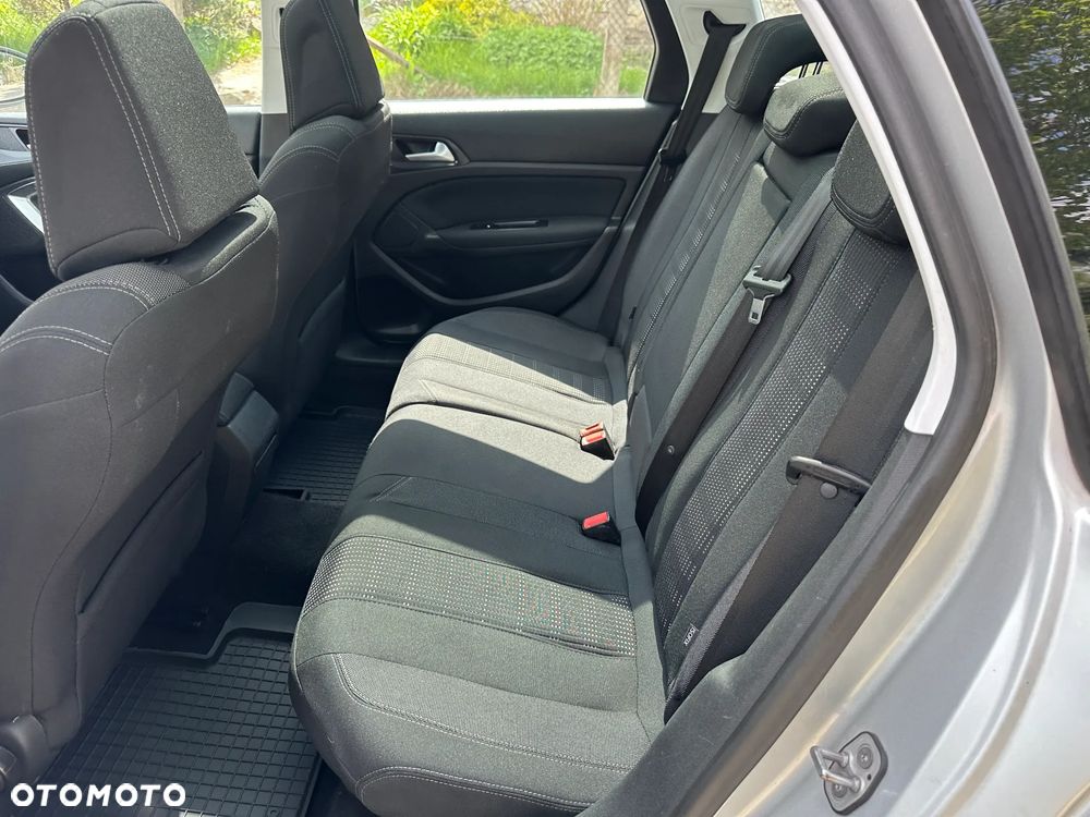 Peugeot 308 BlueHDi FAP 120 Stop & Start Allure - 7