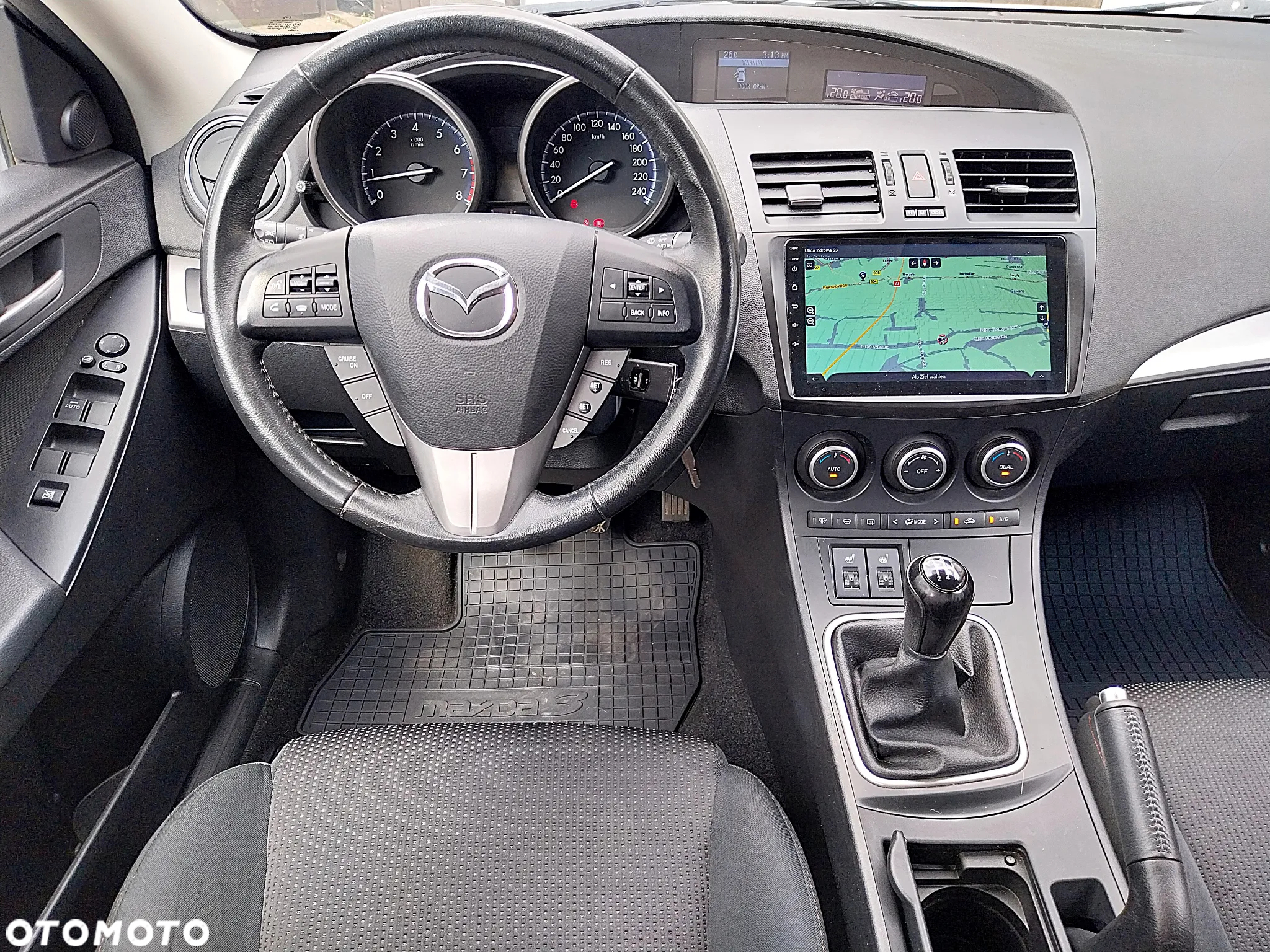 Mazda 3 1.6 Exclusive + - 18