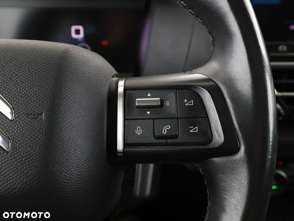Citroën C4 1.2 PureTech Shine S&S - 32