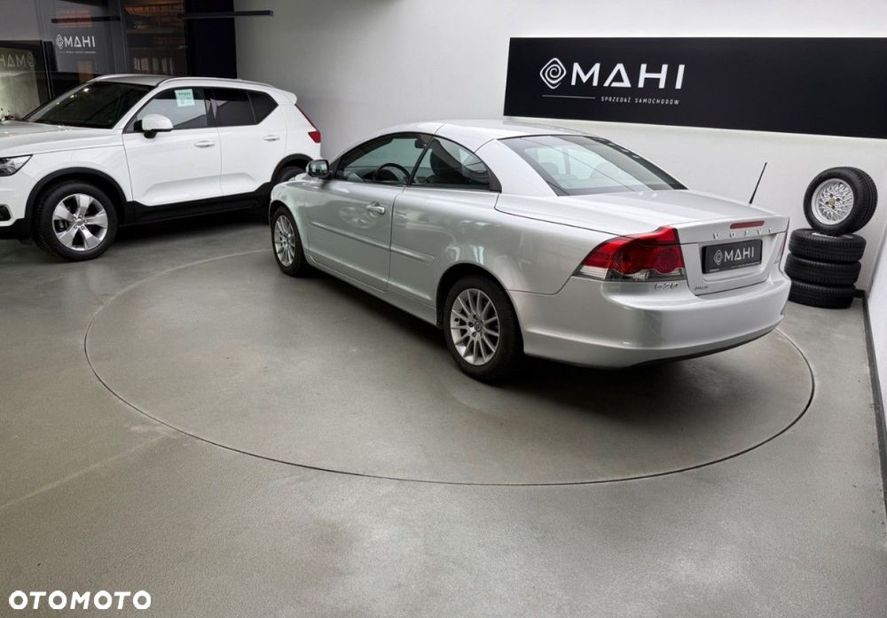 Volvo C70 - 9