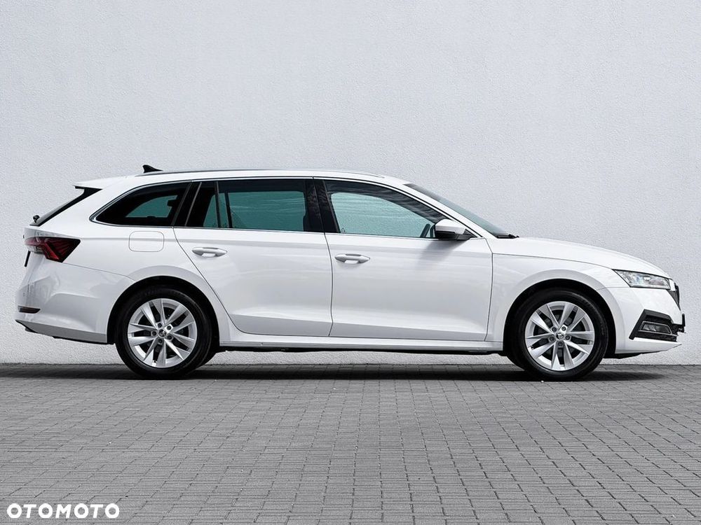 Skoda Octavia 2.0 TDI Style - 24