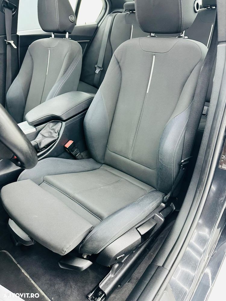BMW Seria 3 318d Aut. Blue Performance Sport Line - 15