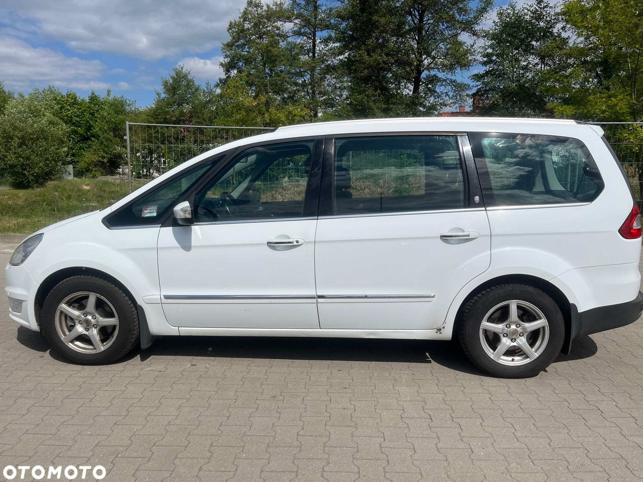 Ford Galaxy 2.0 Ghia - 8