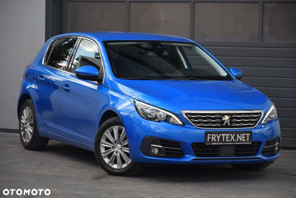Peugeot 308 - 1