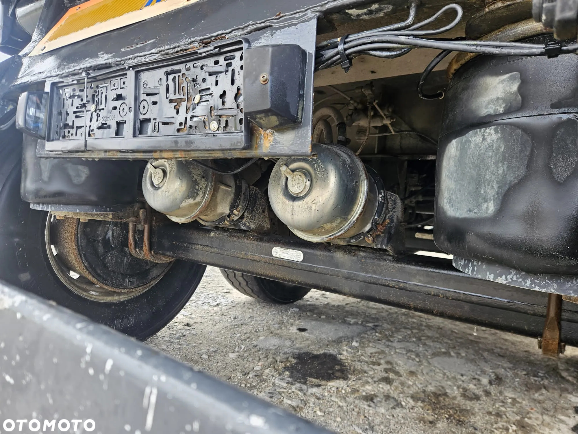 Schwarzmuller 47.000zł netto NACZEPA HKS 3 WYWROTKA 3 STRONNA 7,20M 3 OSIE ALUFELGI St. BDB MOŻLIWOŚĆ TRANSPORTU - 15