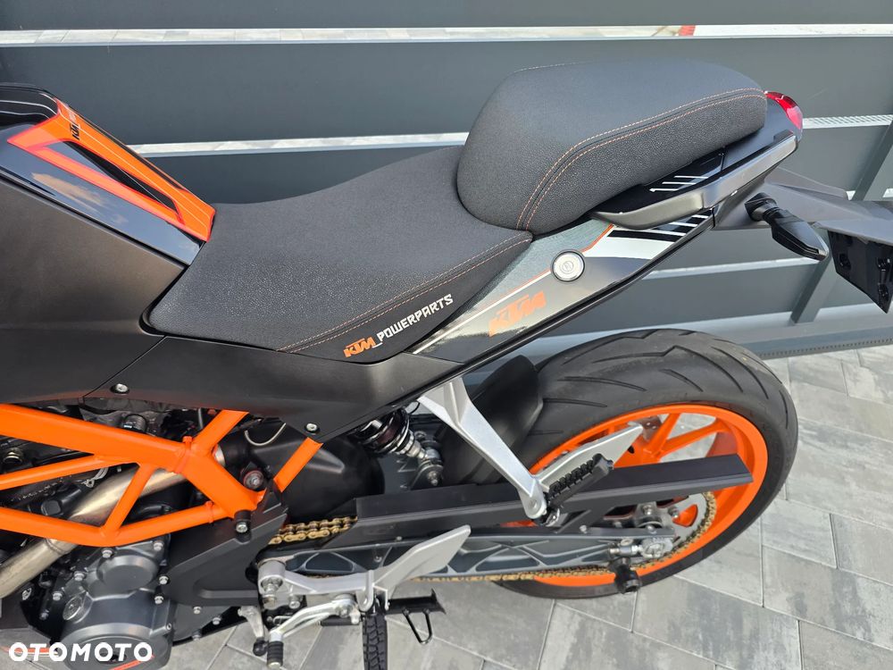KTM Duke 390 - 13