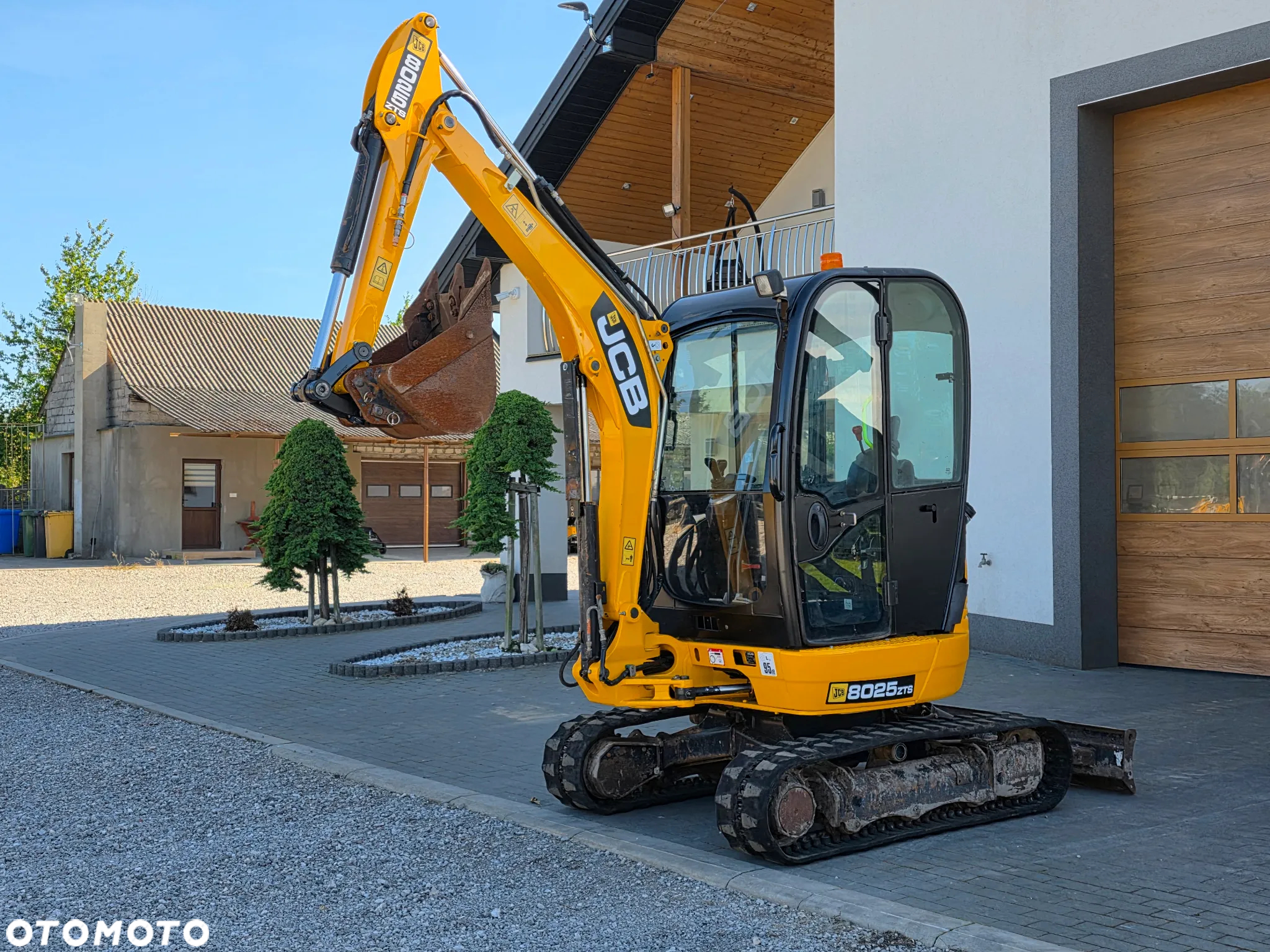 JCB JCB 8025 ZTS mini koparka sprowadzona 3 łyżki 8026 1 wł ładna - 2