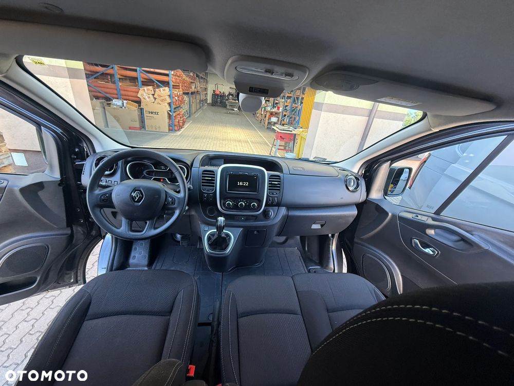 Renault TRAFIC - 10