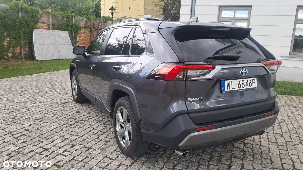 Toyota RAV4 - 4