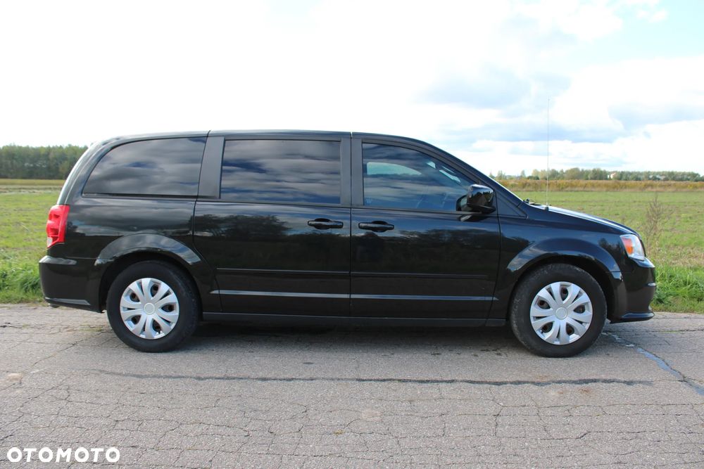 Dodge Grand Caravan - 5
