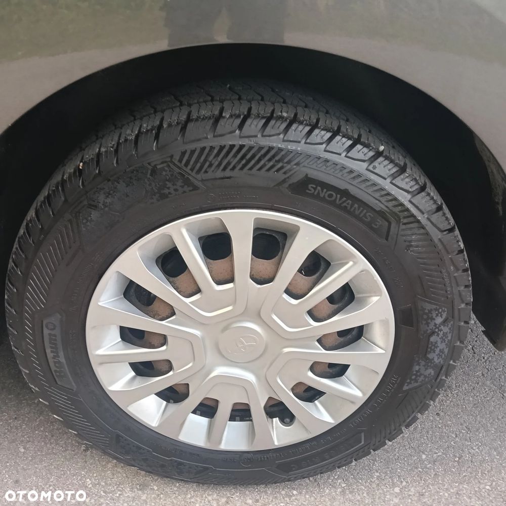 Toyota ProAce - 29