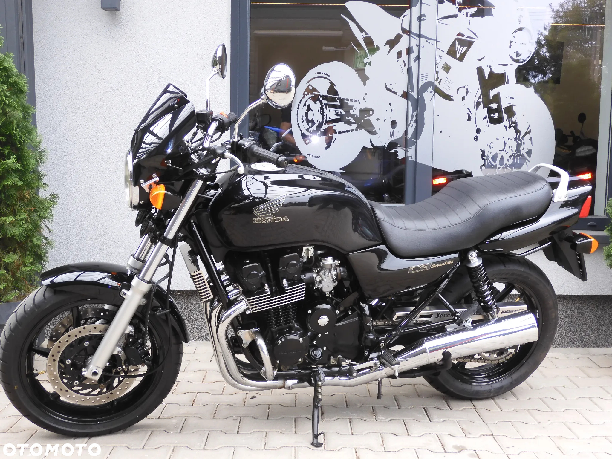 Honda CB - 33